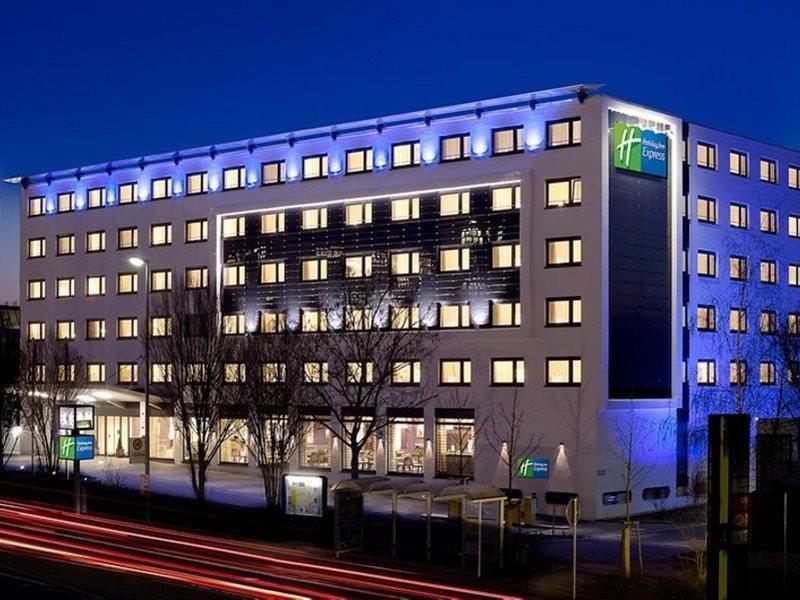 Holiday Inn Express Stuttgart Airport, An Ihg Hotel Leinfelden-Echterdingen Luaran gambar